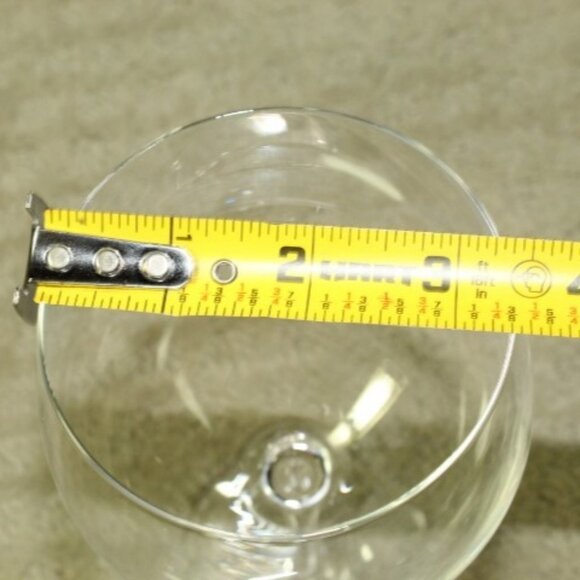 Set of 2 Stolzle Lausitz 7 3/4" x 3 3/8" Balloon Wine Glasses - Picture 4 of 4